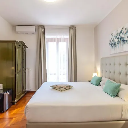 Guest house Plaza
