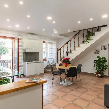 Guest house Plaza Ciampino