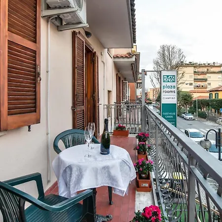 Plaza Guest house *