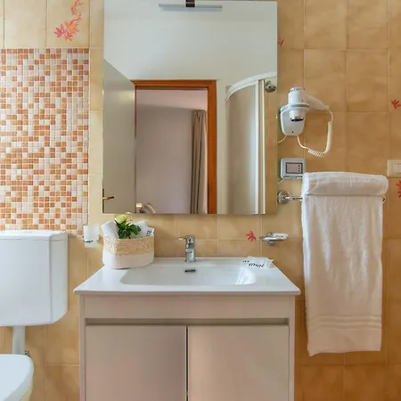 Guest house Plaza *